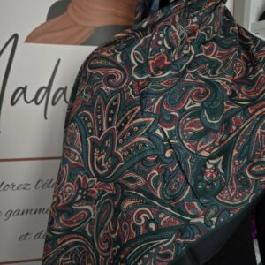Hijab à motif 100