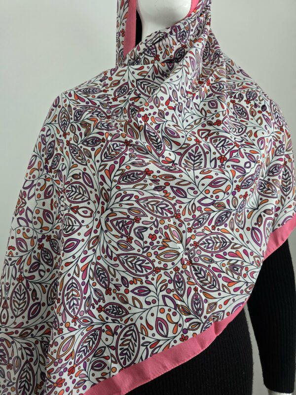 Hijab à motif 04