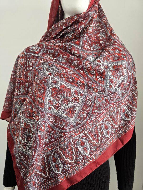 Hijab à motif 121