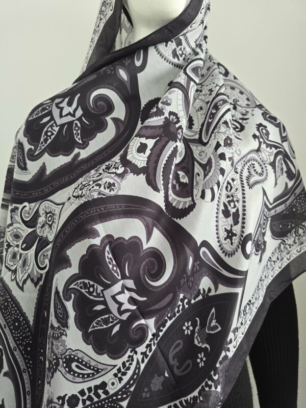 Hijab à motif 117