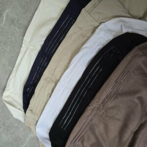 Bonnet antidérapant 6 coloris disponibles