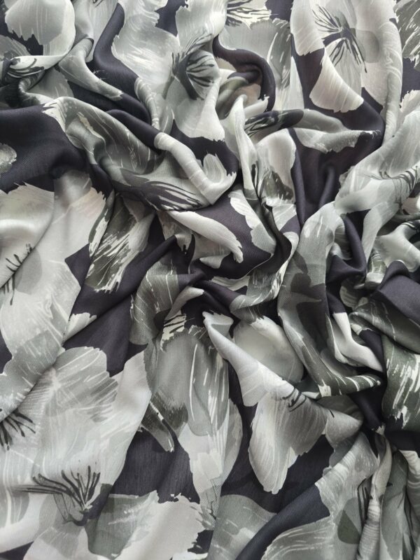 Hijab a motif 112