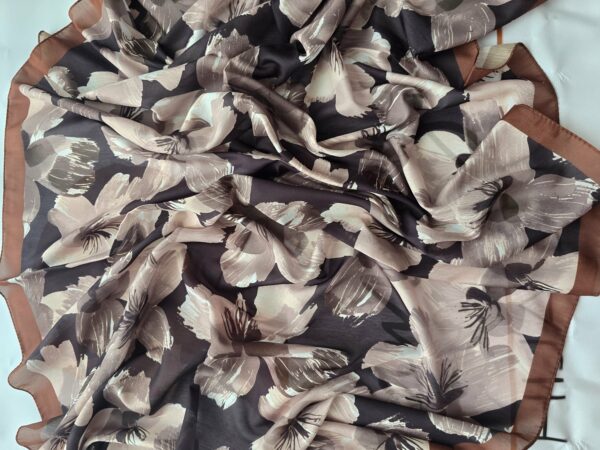 Hijab à motif 123
