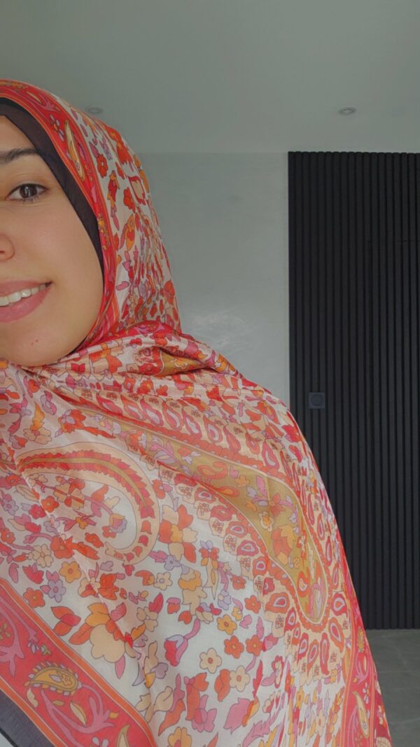 Hijab en soie indienne à motifs