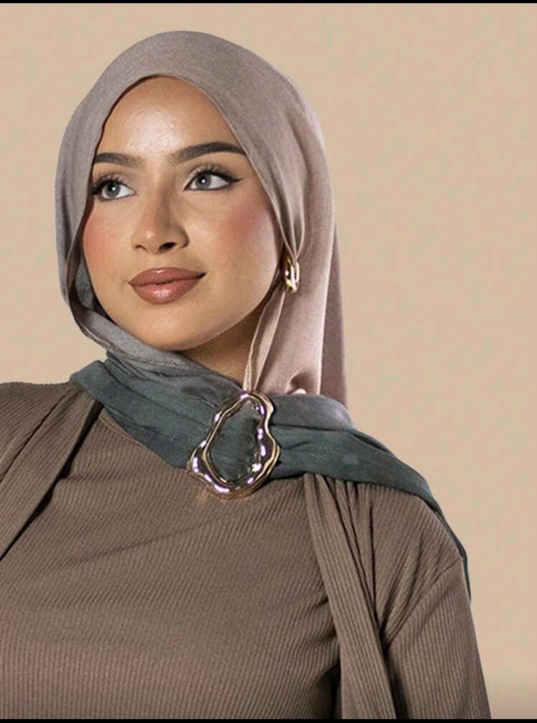 Accessoire hijab Doré ou Argenté – Image 7