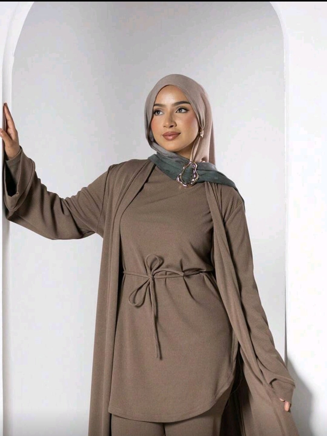 Accessoire hijab Doré ou Argenté – Image 6