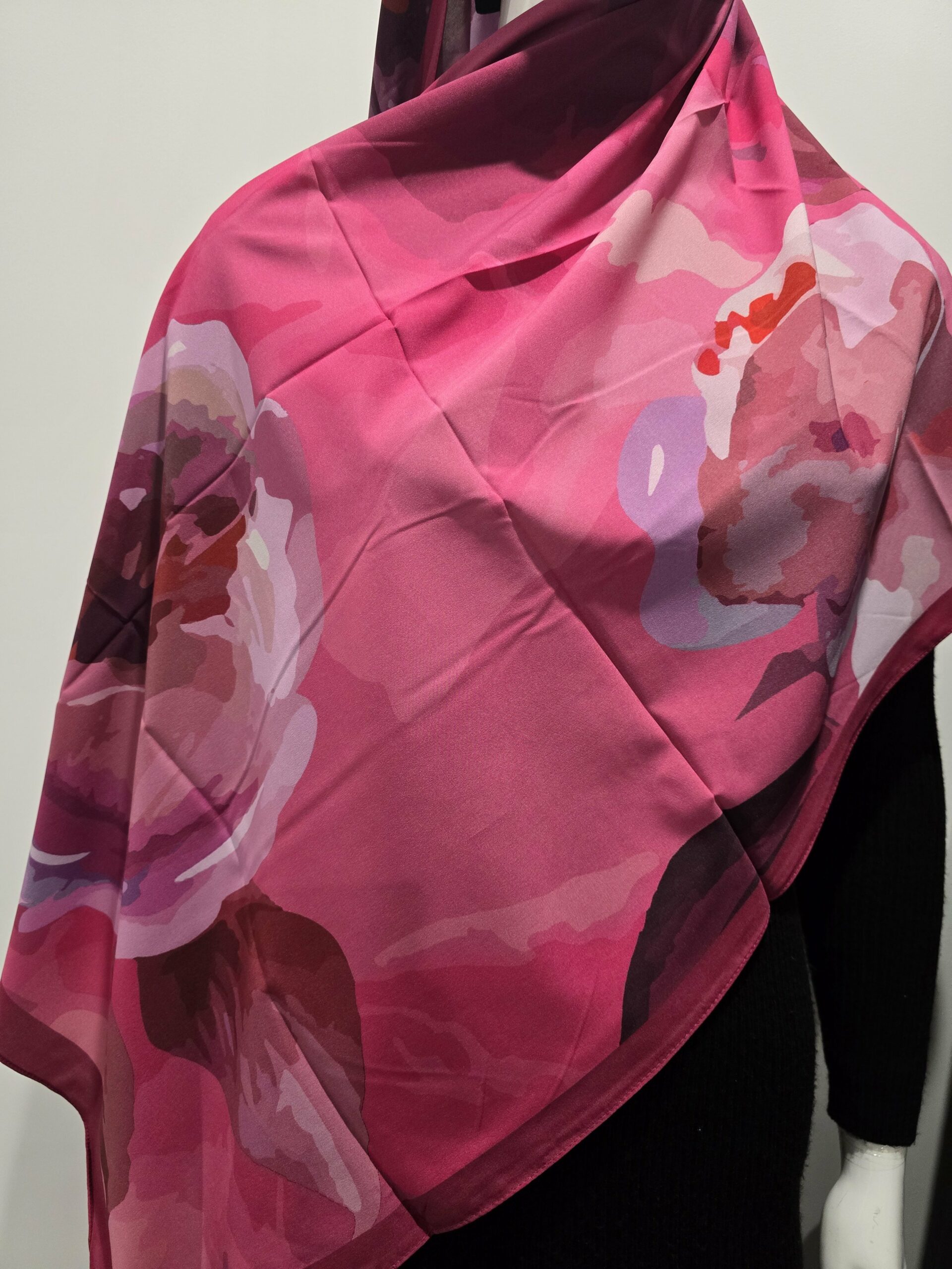 Hijab à motif BLUEBERRY - 246 -